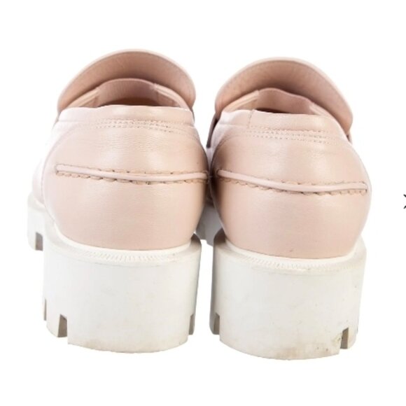 Cl Moc Lug pink nude patent leather loafers. - Picture 5 of 7